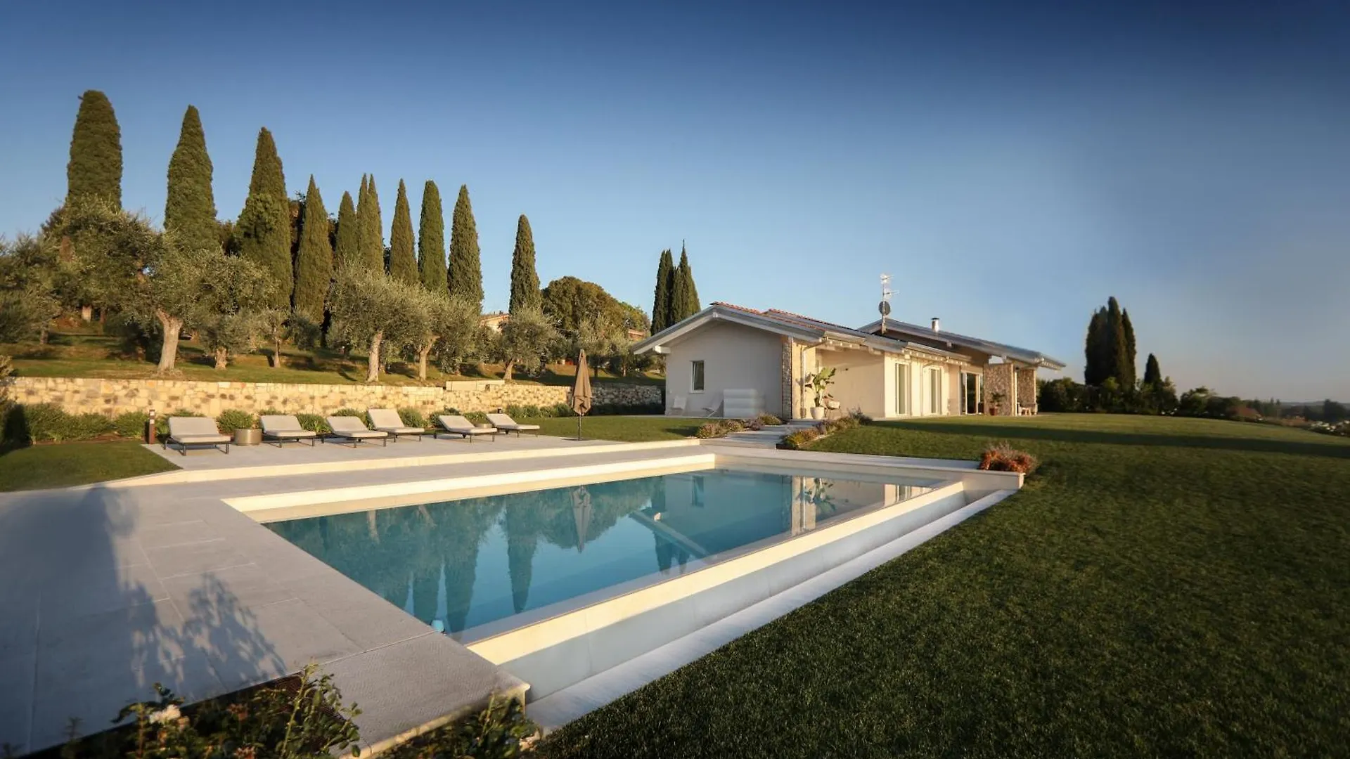 Villa F Μπαρντολίνο